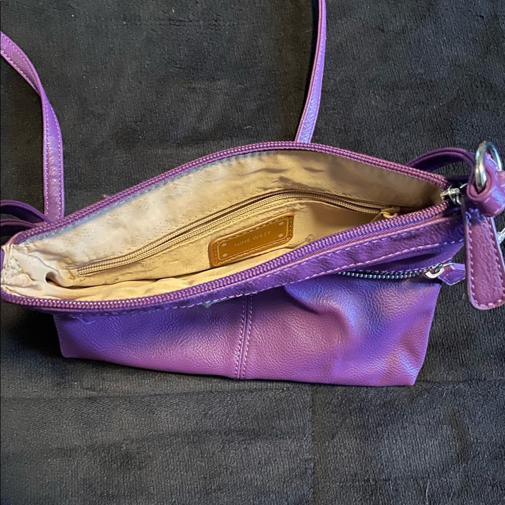 Purse - Picture 3 of 3